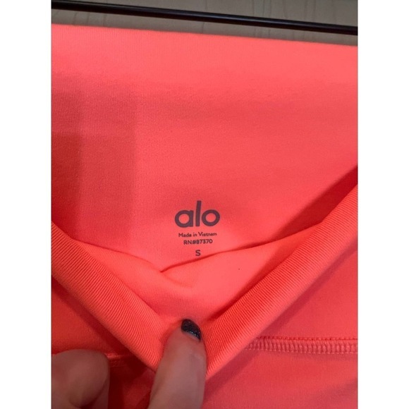 Alo Interlace Leggings - Picture 3 of 3